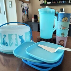 "Frozen" Tupperware mini serving set